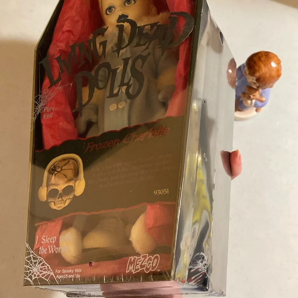 Living Dead Dolls Frozen Charlotte